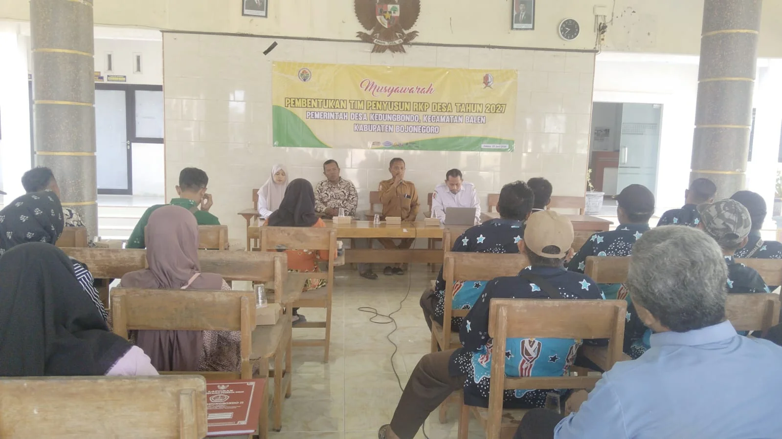 Foto 5 album Musyawarah Pembentukan Tim RKP Desa Tahun 2027